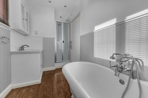 Photo 9- click for photo gallery